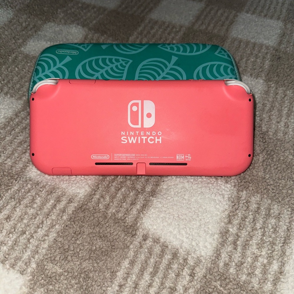 Nintendo lite - Picture 2 of 3